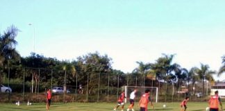 Jogadores do Remo treinam no CT do Volta Redonda (RJ)