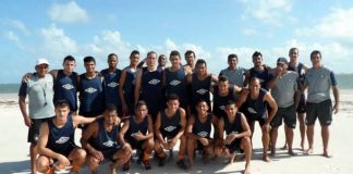 Jogadores realizaram atividades físicas na Praia do Maçarico, em Salinas