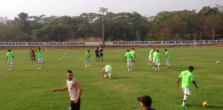 Jogadores remistas realizam atividade física