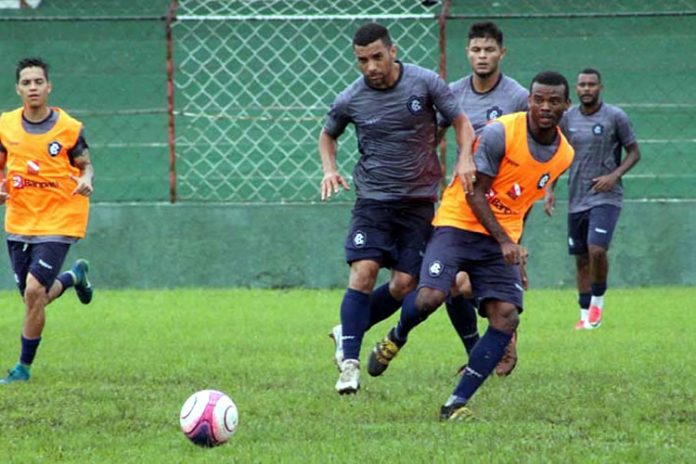 Andrey, Rodriguinho, Marcelo, Fernandes e Adenilson