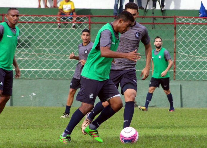 Isac, Dudu e Felipe Recife