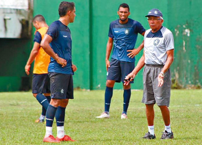 Leandro Brasília, Dedeco e Givanildo Oliveira