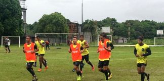 Jogadores remistas realizam atividade física