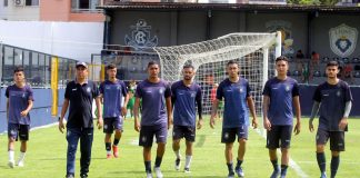 Raimundo Santos e alguns atletas do Sub-20