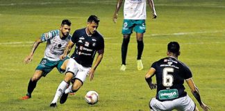 Remo 1×0 Manaus-AM (Eduardo Ramos e Marlon)