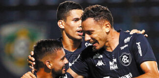 Remo 4×1 Gavião Kyikatejê (Wallace, Jeferson Lima e Renan Gorne)