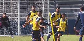 Jogadores remistas realizam atividade física