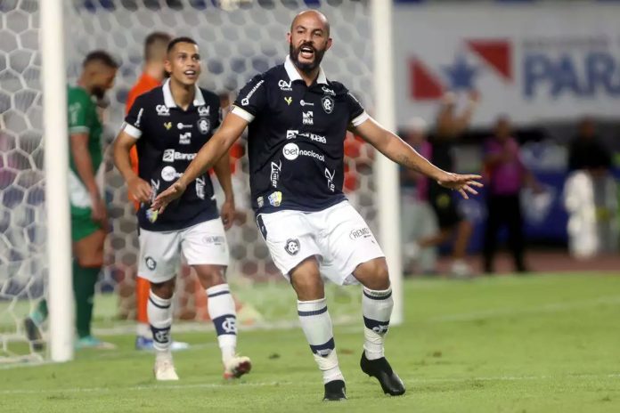 Remo 2×0 Tuna (Echaporã e Ytalo) – Foto: Thiago Gomes (O Liberal)