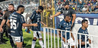 Remo 0×0 Tombense-MG (Helder, Ligger, Sheldon e Ribamar) – Foto: Thiago Gomes (O Liberal)