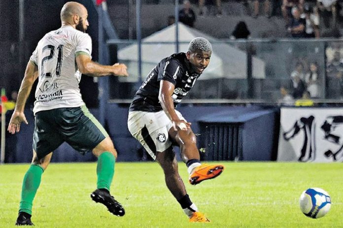 Remo 1×0 Floresta-CE (Jaderson) – Foto: Mauro Ângelo (Diário do Pará)