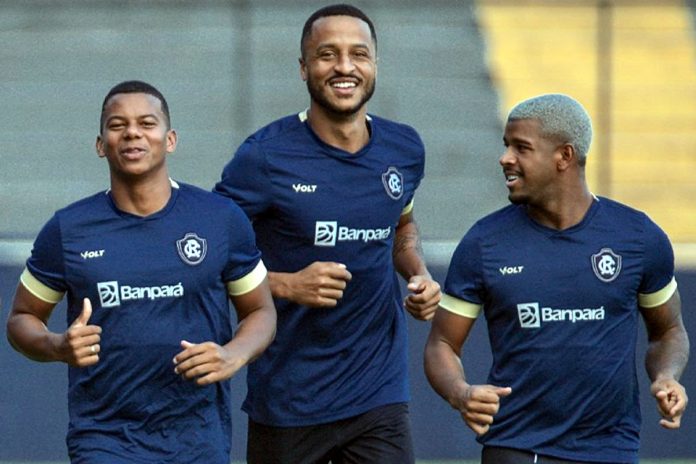 Diogo Batista, Rafael Castro e Jaderson – Foto: Samara Miranda (Clube do Remo)