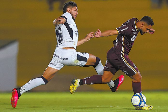 Ferroviária-SP 2×1 Remo (Paulinho Curuá) – Foto: Pedro Zacchi