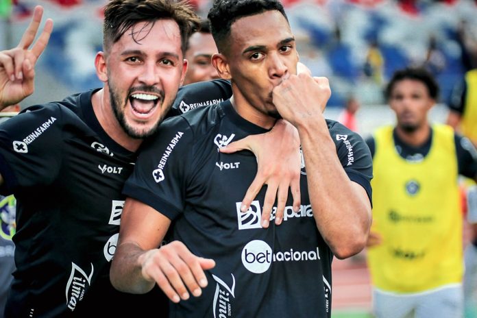 Remo 2×1 Botafogo-PB (Giovanni Pavani e Pedro Vitor) – Foto: Samara Miranda (Clube do Remo)