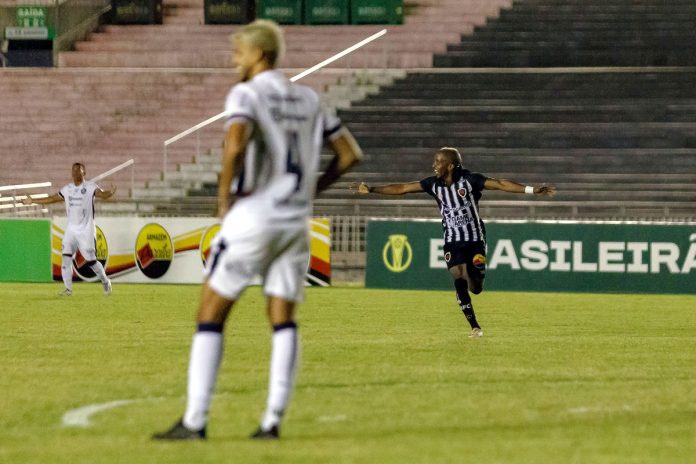 Botafogo-PB 3×0 Remo – Foto: Cristiano Santos (Botafogo-PB)