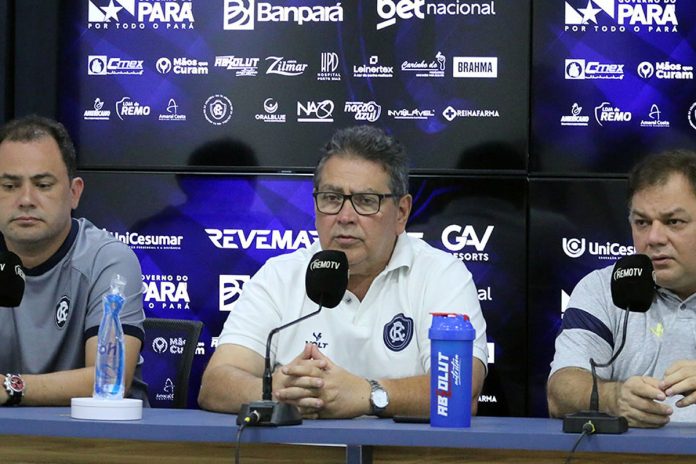 Glauber Gonçalves, Antônio Carlos Teixeira (Tonhão) e Milton Campos – Foto: Diogo Puget (Clube do Remo)