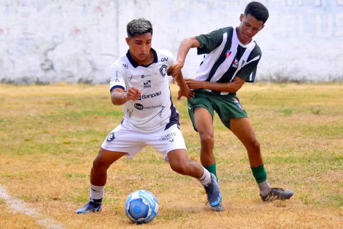 Remo 4×1 Seleção de Portel (Sub-18) – Foto: Ray Nonato