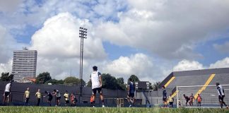 Jogadores remistas realizam atividade física – Foto: Samara Miranda (Clube do Remo)